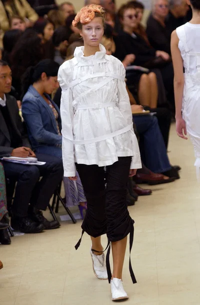 Look 28